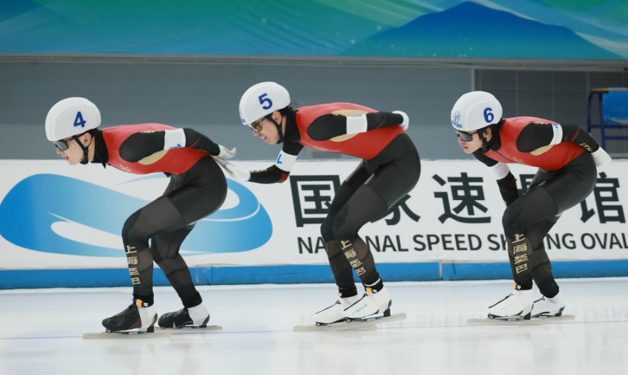 九游会在线娱乐与传统娱乐的对比