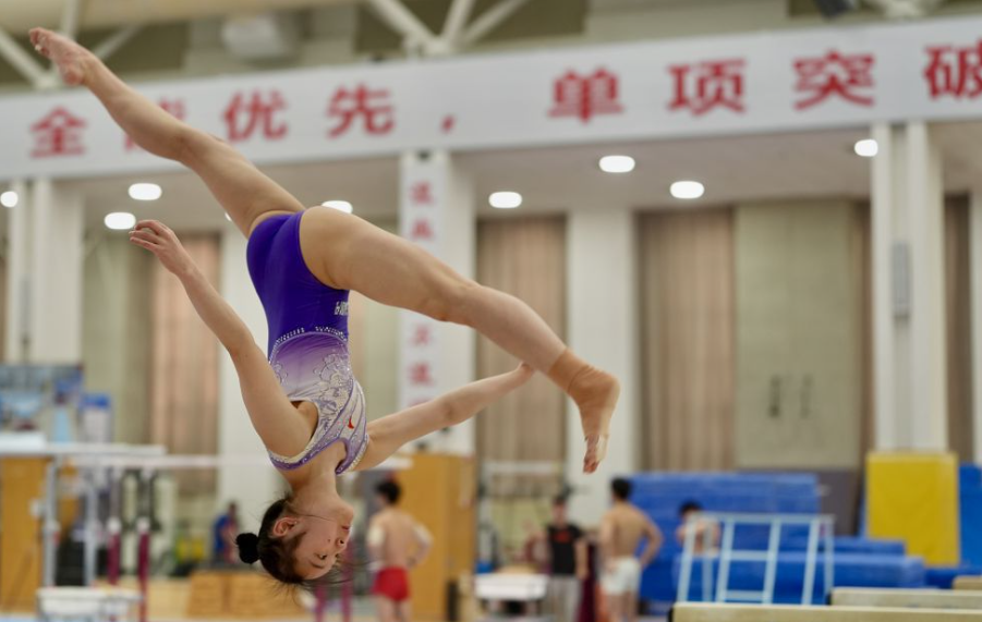 九游娱乐下载安装与社交互动的结合